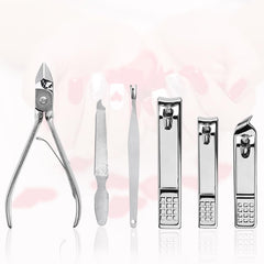 Yougai nail clippers with polished blade for precise trimming