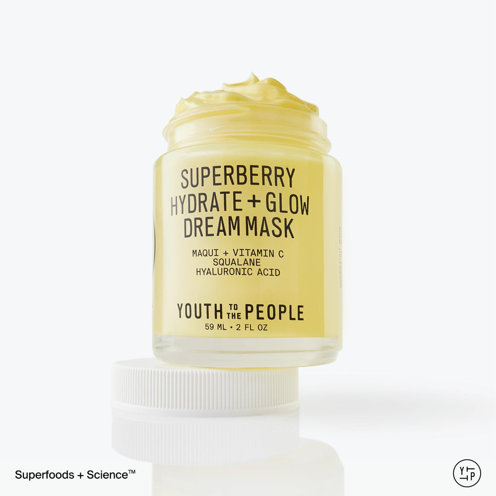 Youth To The People Superberry Dream Mask brightening effect close-up.