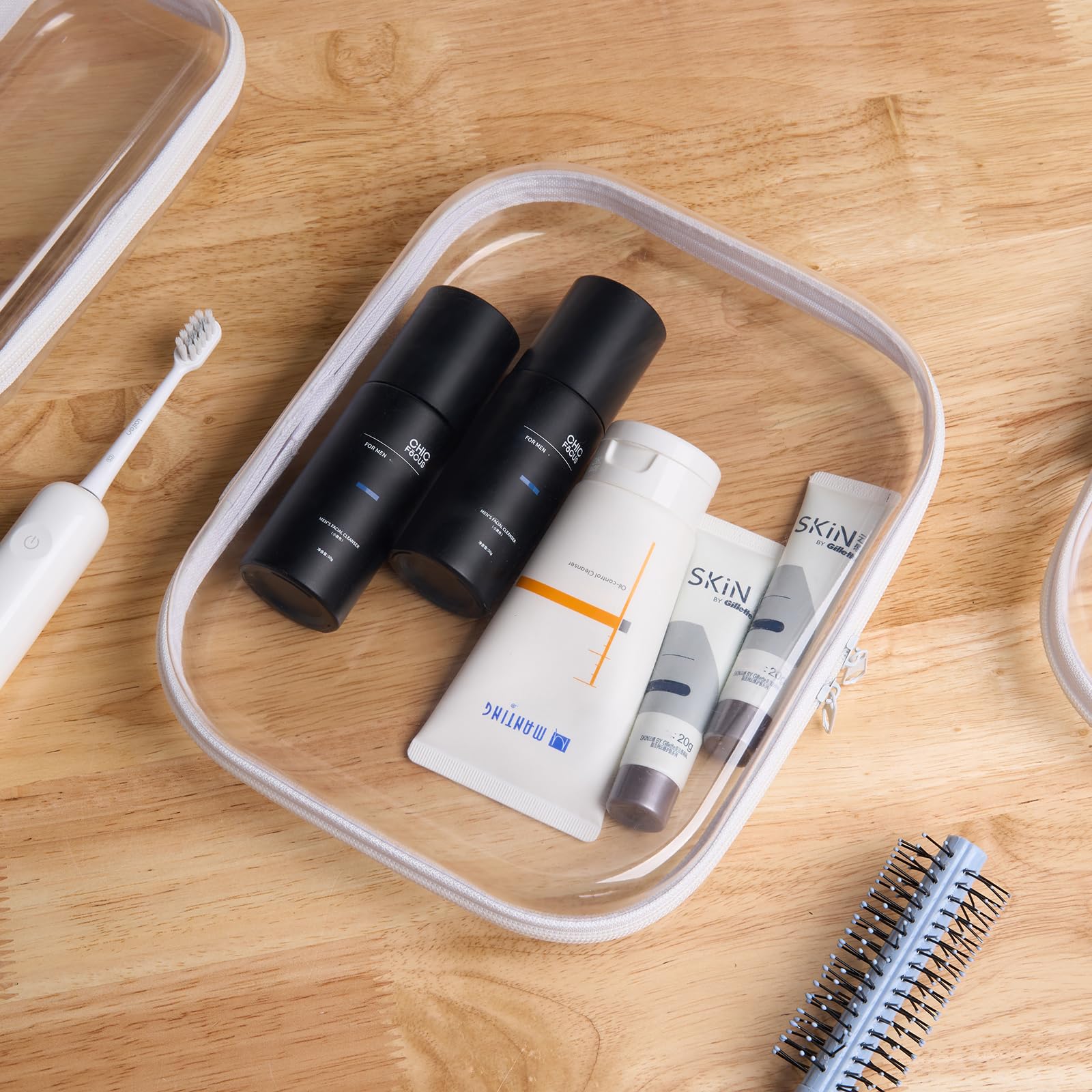 YQBRAO cosmetic storage box provides quick visibility.