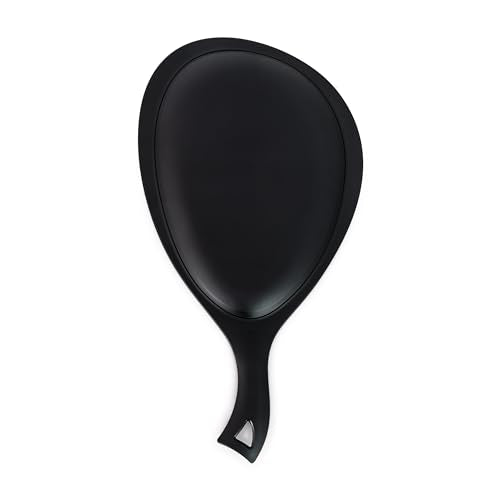 Zadro distortion-free glass delivers a clear, accurate reflection for routine grooming.