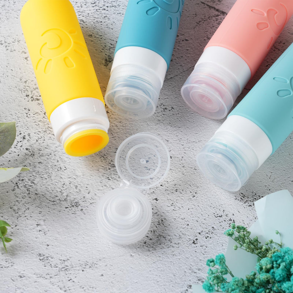 Zafit wide-mouth refillable bottle simplifies refilling and cleaning.