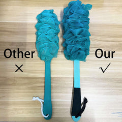 ZAIOUS loofah with handle delivers rich foam and gentle exfoliation.