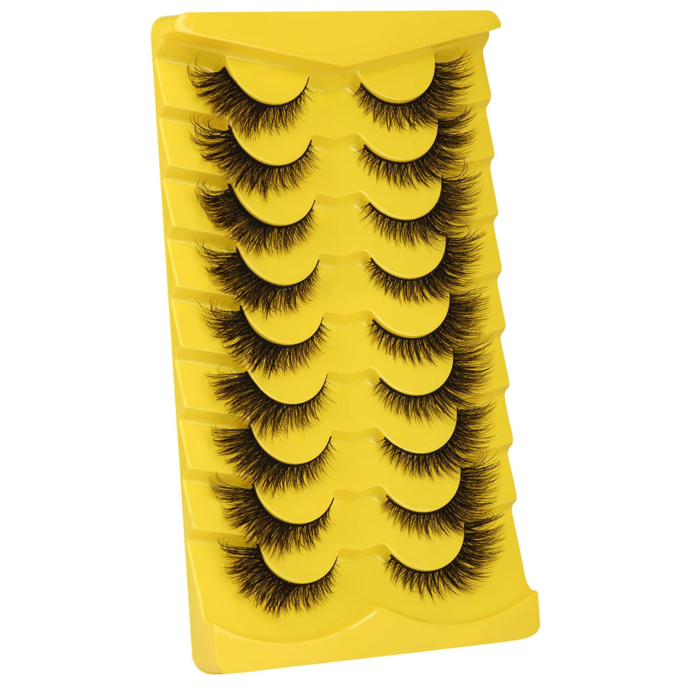 Zegaine lashes are easy to remove and leave minimal residue.