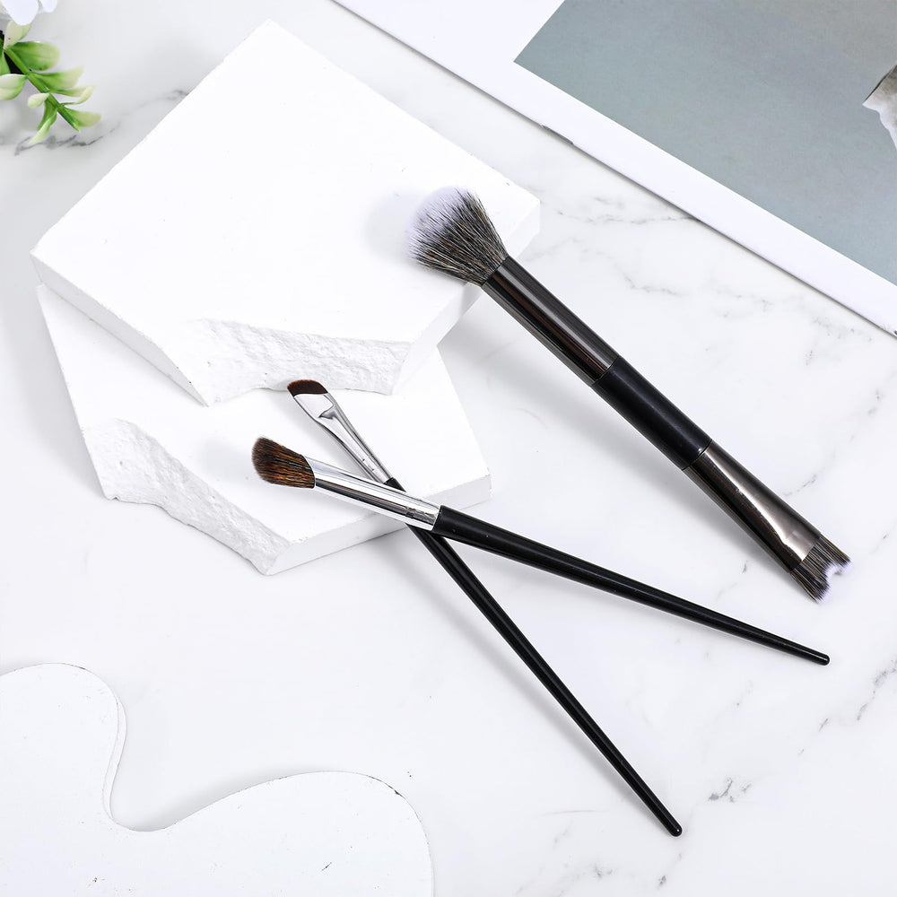 Zelphvt three-piece set enables contour, highlight, and blend.
