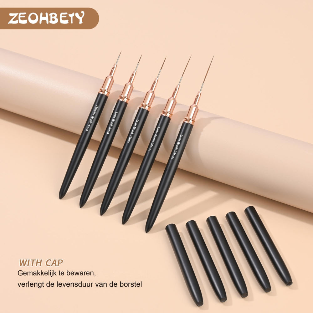 ZEOHBETY 8mm liner brush ideal for clean curves and details.