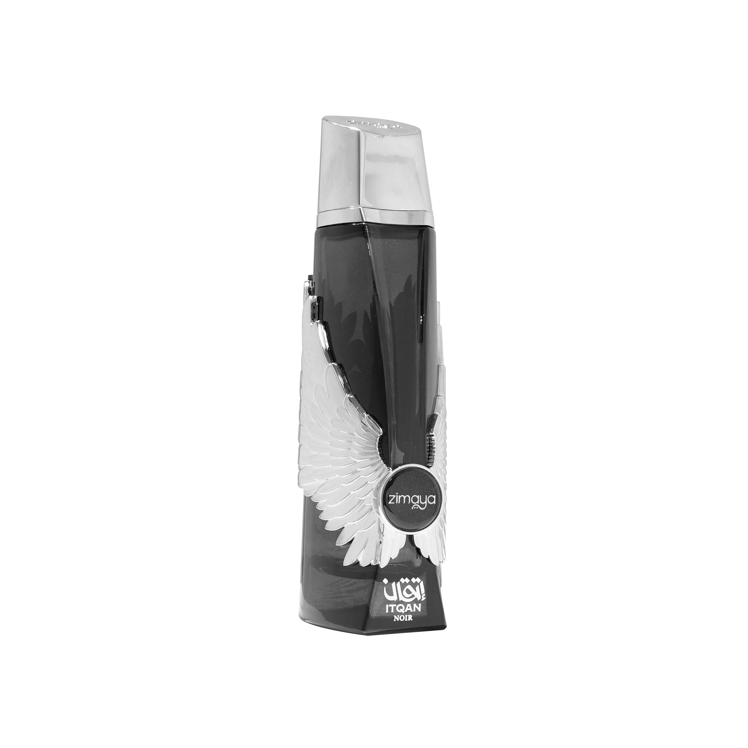 Zimaya Itqan Noir bottle pour demonstrates a clean spray for daily wear.