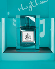 Zimaya Mazaaj Rhythm spray-application demonstrates easy, long-lasting scent release.