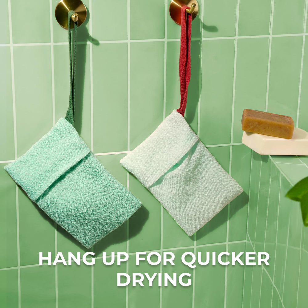 Bolsas ZOMCHI con lazo para colgar y secado práctico en la ducha.
