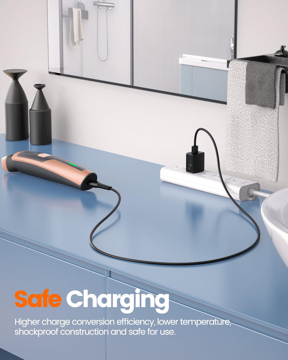 Zouxan 5V UL charger on desk for Philips OneBlade travel setup