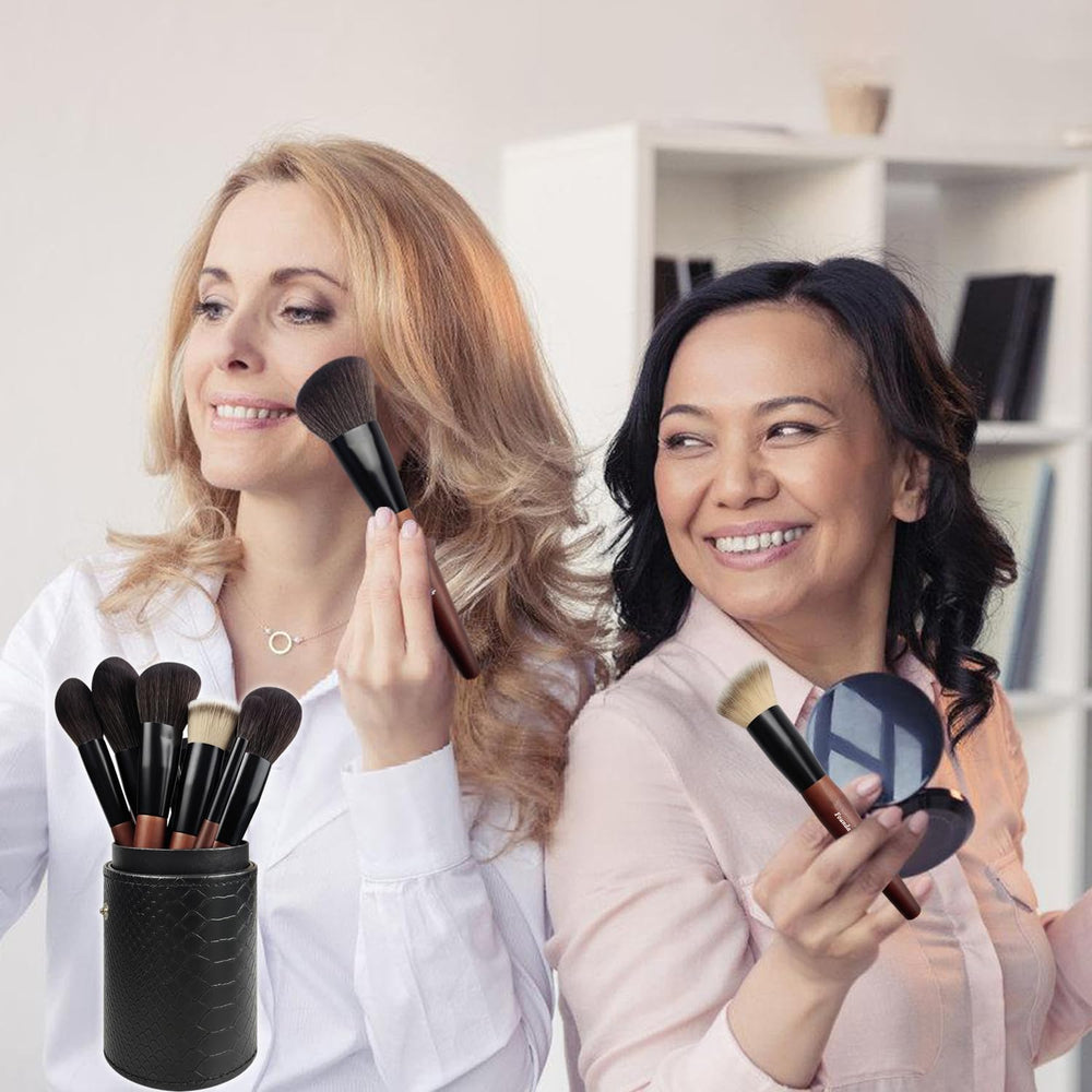 Zylsnice travel case and holder keeps brushes organized on the go